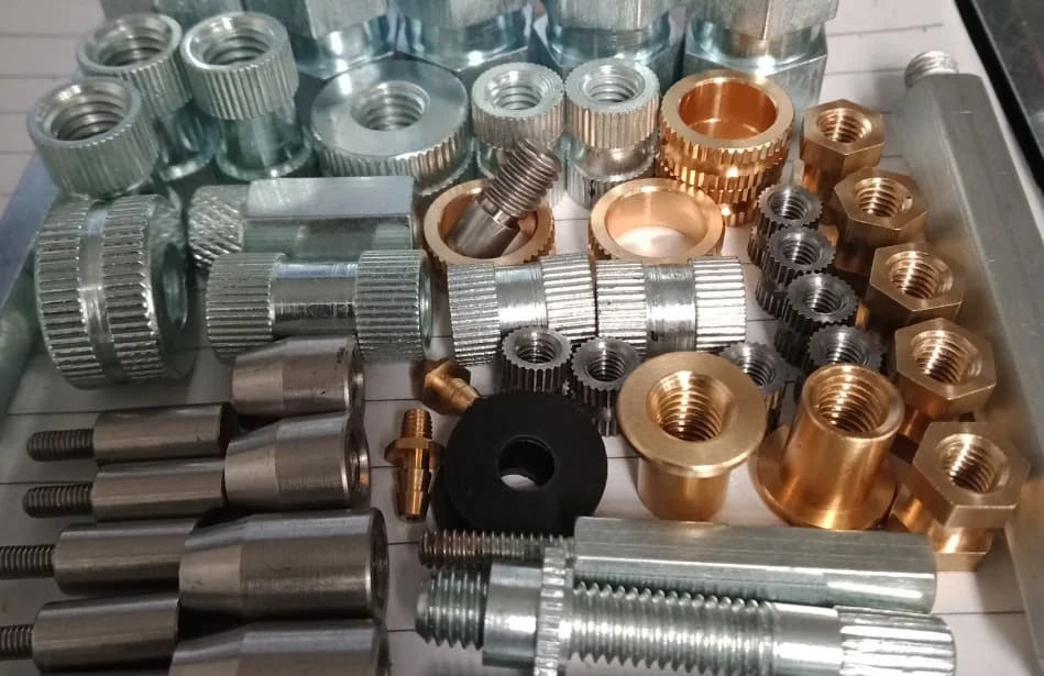 CNC-Machined-Fasteners-Complete-Guide-to-Types-Manufacturing