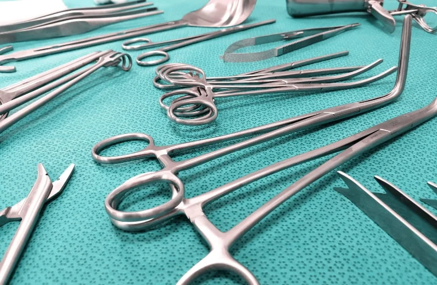 Surgical-Instruments